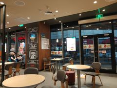 大堂-汉堡王(徐汇绿地缤纷店)