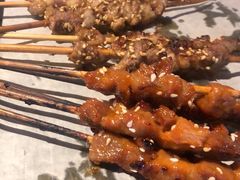 -喝丢一只鞋海鲜烧烤·海肠捞饭(东关街店)