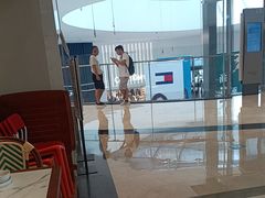 -鹅冠港式茶餐厅(来福士店)