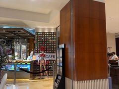 -怡咖啡海鲜自助餐厅(浦东香格里拉店)