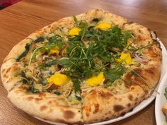 -城市大道红炉披萨烘焙坊