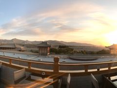 -敦煌山庄摘星阁