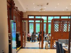 -黔蘑菇四季餐厅(观山湖店)