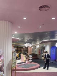 -奈尔宝·国风主题儿童乐园·亲子餐厅(豫园商城店)