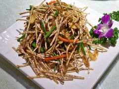 韭菜芋丝炒河虾-百里鲜·闽南家宴·福建菜