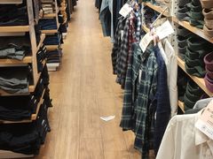 -优衣库(东莞东城万达广场店)