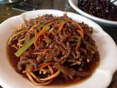 -刘胖子家常菜·蹄花焖藕(中南店)