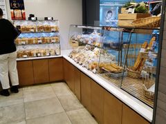 面包甜点陈列柜-巴黎贝甜(武夷花园店)