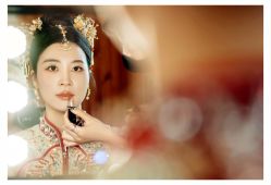 -艾米丽婚纱礼服