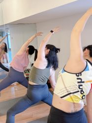 -美臻·瑜伽普拉提大器械馆