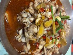 -昱龙大盆牛蛙馆(三兴街总店)