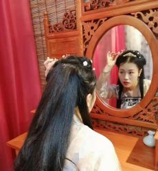 -汉仪华裳汉服馆(打浦桥店)