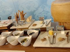-圣丰索菲特·2 On 988 Café 自助餐厅