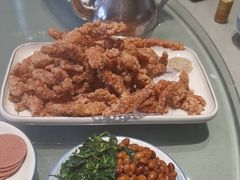 -老码头黑皮肘子锅包肉(赣水路店)