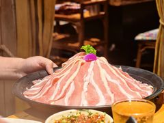 -老牌坊云南鱼豆花火锅(爱建店)