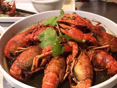 至尊油焖大虾-龙巢盱眙龙虾·牛蛙·烧烤宵夜(八卦岭店)