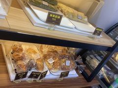 -韩国利尔面包(桂林路店)