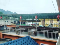 -百里峡七彩艺术小镇