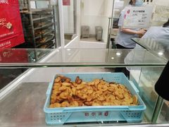 纯奶中蝴蝶酥-上海哈尔滨食品厂(淮海中路店)