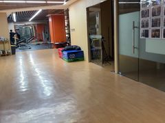 -CXFIT 陈徐健身工作室(凯旋店)