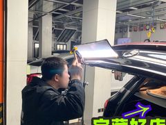 -鲨鱼皮汽车凹陷玻璃修复(静安店)
