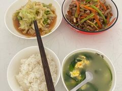 -鲸励母婴月嫂(望京店)