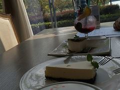-MOMENT湖景餐厅(解放路店)