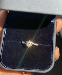 -LightOnly·培育钻石婚戒定制(天坛店)