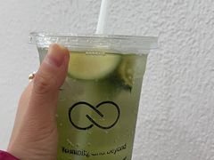 -infinite cafe