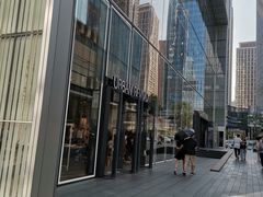 -URBAN REVIVO(深圳华润万象天地店)