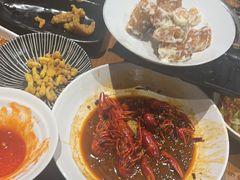 -琥珀老六龙虾(四里河店)
