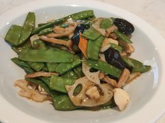 荷塘小炒-北李妈妈菜·海肠捞饭(高新万达店)