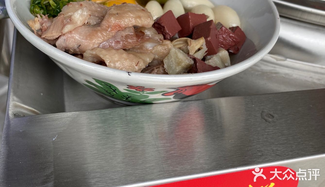 正果云吞、虾堆、粽子、腊味饭、濑粉、蛋散、咸水角、糍粑…