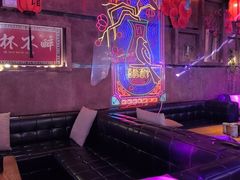 -喜鹊音乐酒馆(西街店)