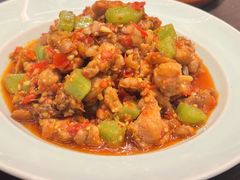 -叶芭蕉·铜锅酸汤牛肉(高铁吾悦店)