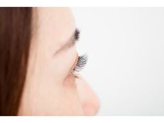 -虹桥河滨花园会所游泳馆