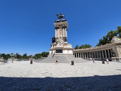 -阿方索十二世纪念碑