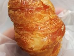 小牛角-莉莲蛋挞(大华悦沢书店)