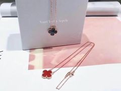 -梵克雅宝(国贸商城店)