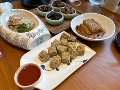 咸亨臭豆腐-香园茶社·金陵小灶(老门东店)