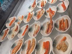 -雍容荟帝王蟹活龙虾展台自助(IFS黑金店)