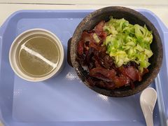 石锅腊味饭-北大家园食堂