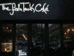 门面-UNI UNI(环亚凯瑟琳店)