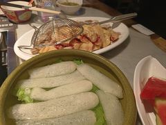 -尚尚仙·酸汤猪手·猪肚鸡火锅(华联万柳购物中心店)