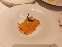 -醉辉皇上海之巅(上海中心大厦店)