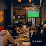 看⚽还得去老牌酒吧，不用人头费也不用订金，不做大冤种！