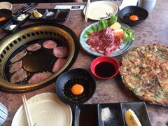 -炼火烤肉店