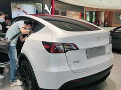 -TESLA 特斯拉(广州天环广场体验店)