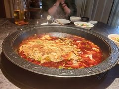 -大鱼山房鱼头火锅(老字号品质店)