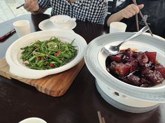 -翠山·映月湖景餐厅(映月湖公园店)
